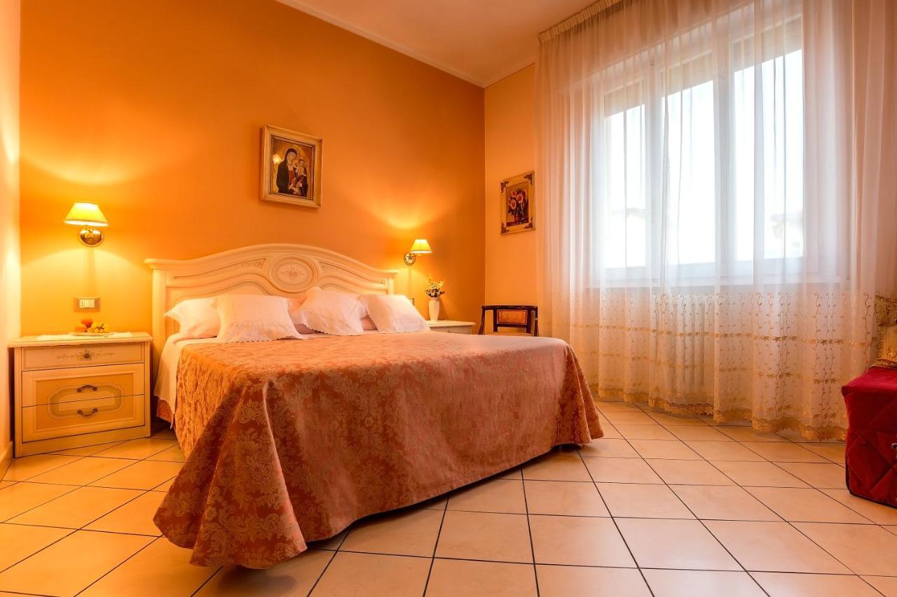 A&A - Bed And Breakfast Florenz Exterior foto