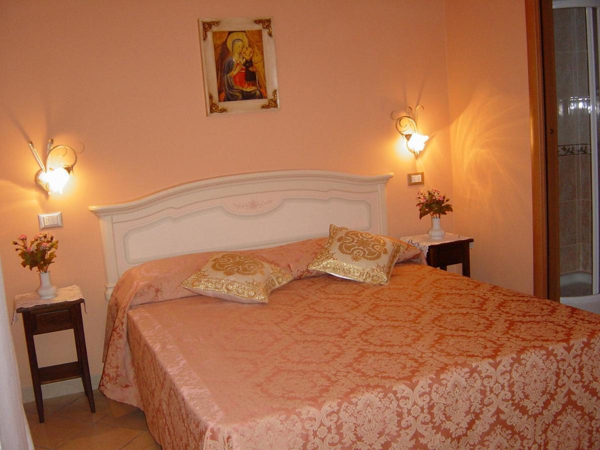 A&A - Bed And Breakfast Florenz Exterior foto